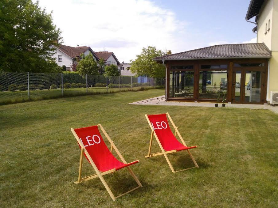 Leo Hostel Poznań Eksteriør billede
